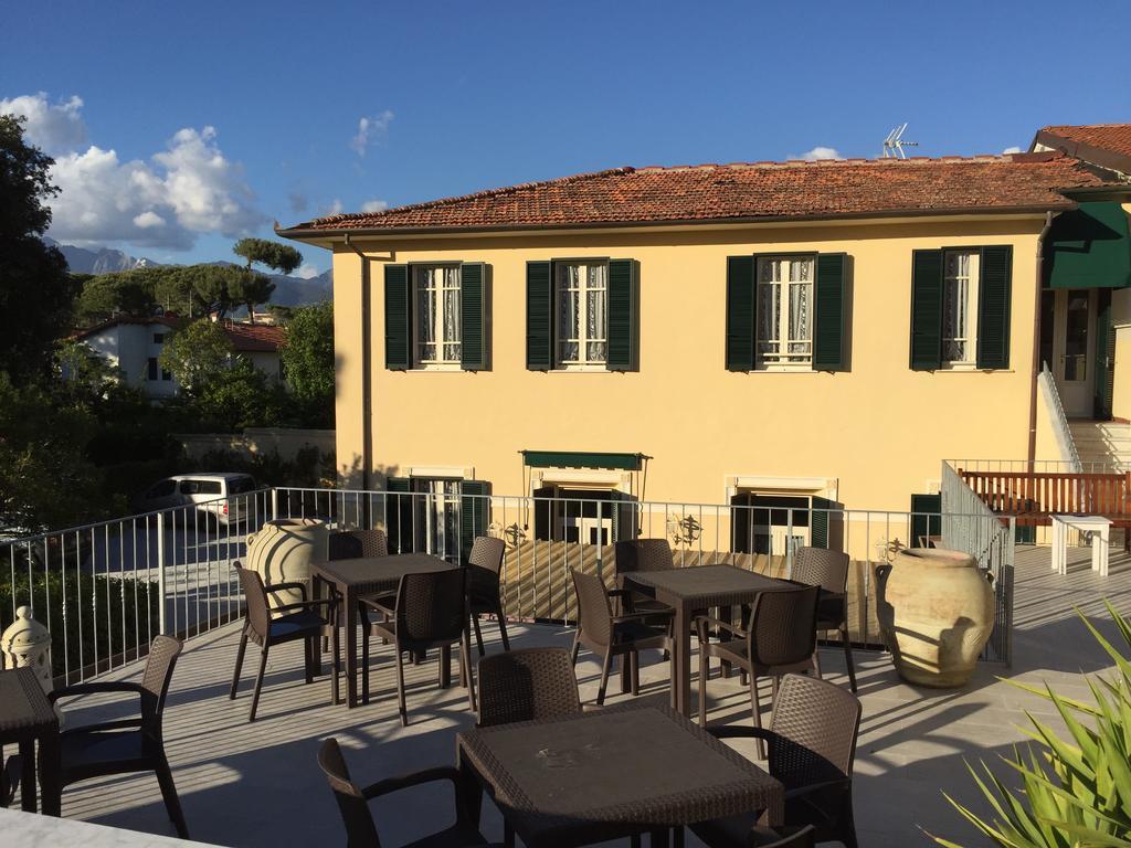 Hotel Verdesolemare Marina di Pietrasanta Exterior foto